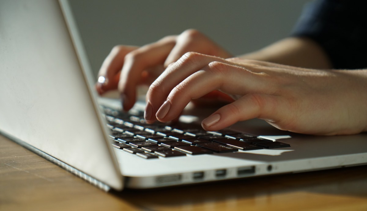 Non, le télétravail n'empêche pas le risque de harcèlement